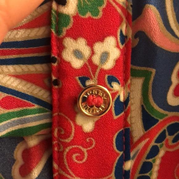 Tommy Hilfiger spring/summer top 😍 Only been worn once! - Picture 3 of 3